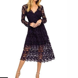 NWOT ASTR Lace Midi Long Sleeve Navy Blue Dress in Medium